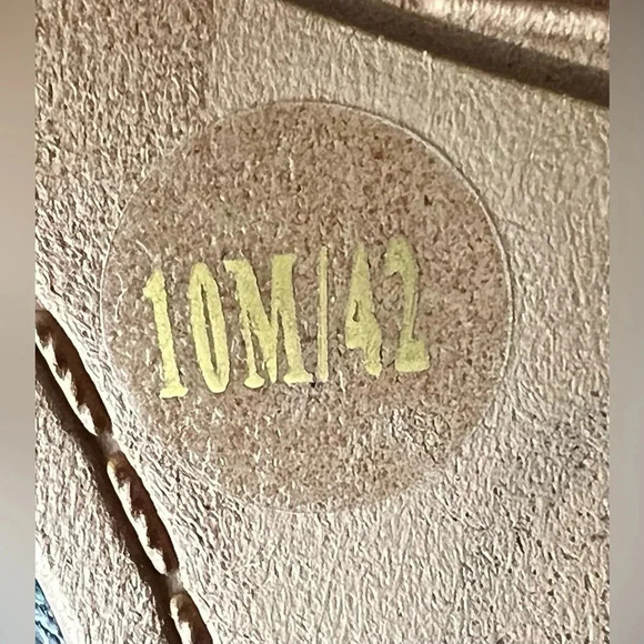 Lucky Brand | ladies Overandie block heel sandal. Size: 10M/42 - Picture 15 of 15